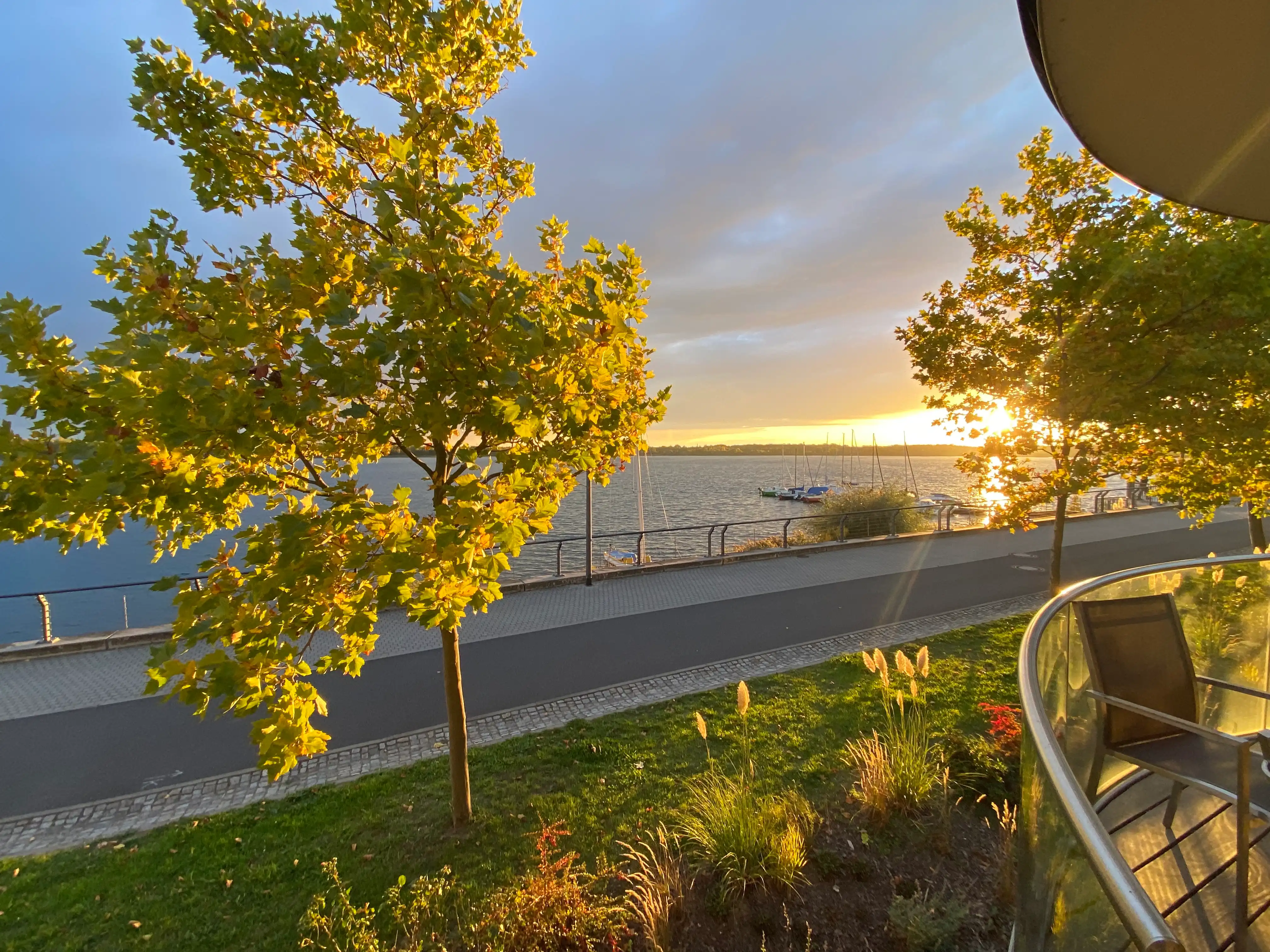 Sommerabendstimmung - Seepromenade